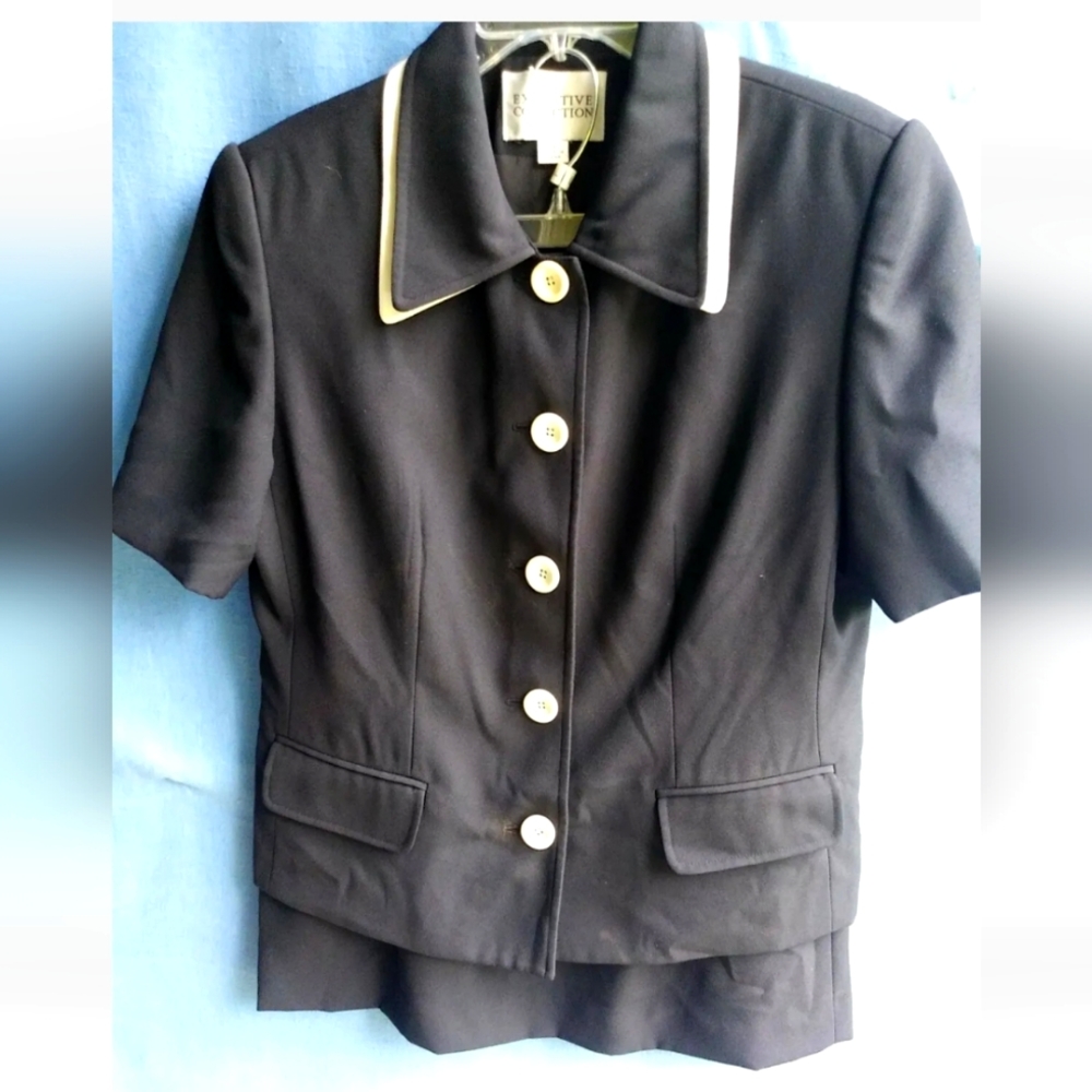 Executive Collection Women's 2 Piece Size 12 Black Outfit U3